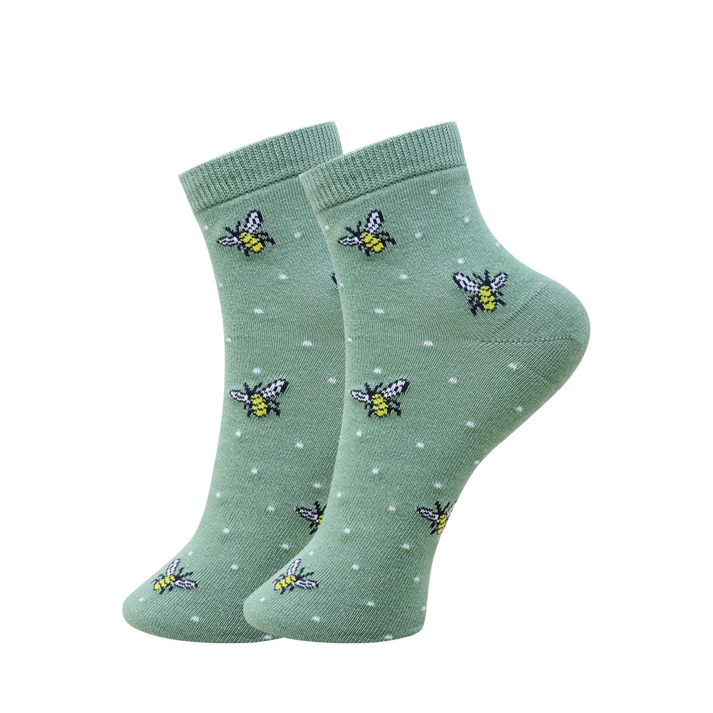3 Pk Girls’ Cute Printed Crew Socks – Bee & Heart Pattern